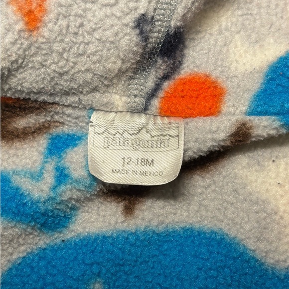 Patagonia Kids' Animal Print Fleece Hoodie Full Zip Size 12-18 Months - Picture 3 of 5